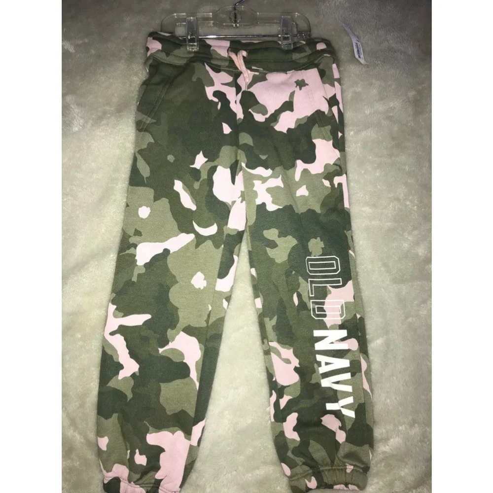 Old Navy Girl’s Camo Sweatpants Size 5